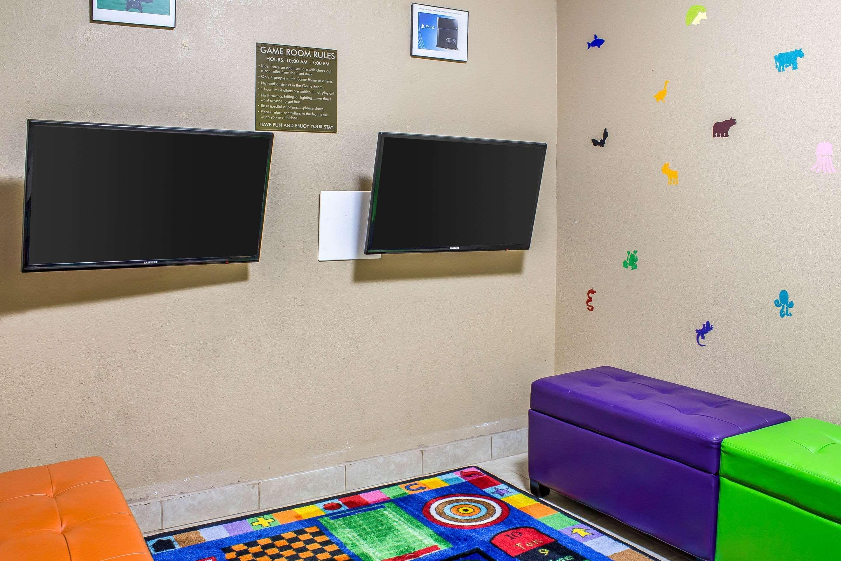 Comfort Inn & Suites Cedar Rapids North - Collins Road Luaran gambar